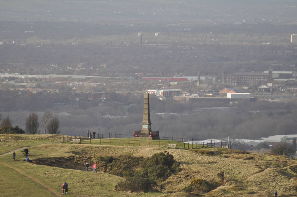 Werneth Low Cenotaph